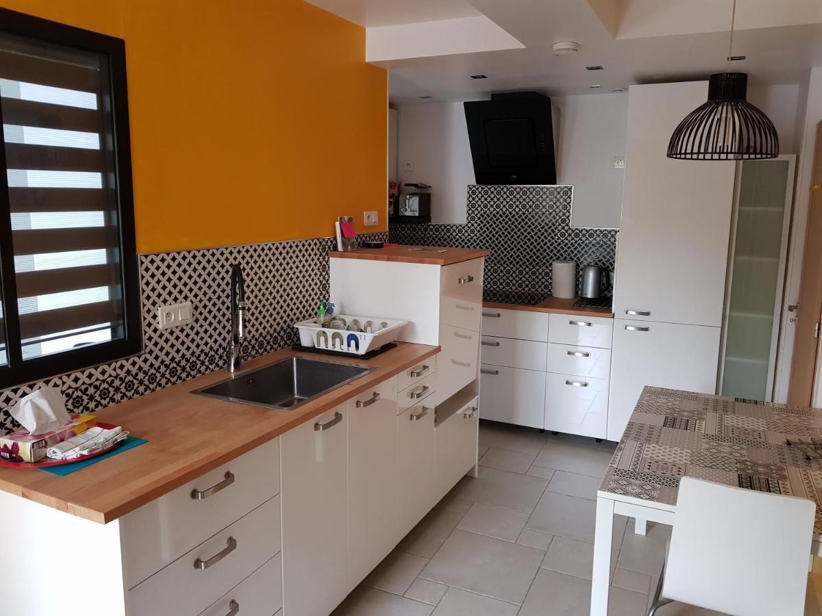 Bel Appartement Spacieux Et Confortable Idealement Situe Amboise Kültér fotó